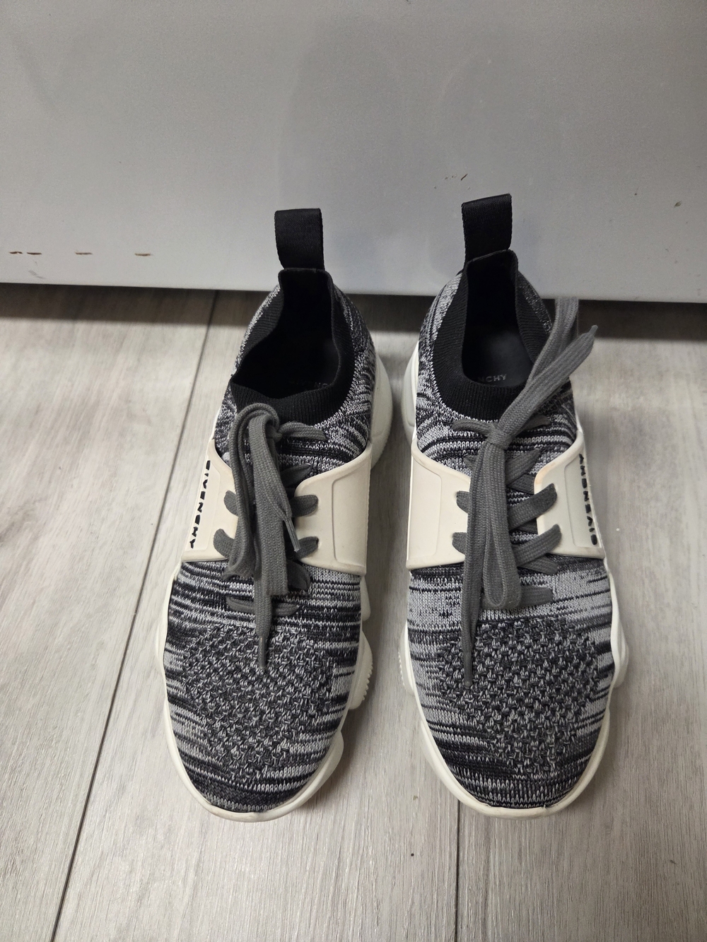 Givenchy Women Grey Knit Athletic Lace-Up Sneakers